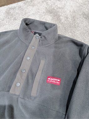 Quiksilver Black Fleece Pullover with Red Logo Patch